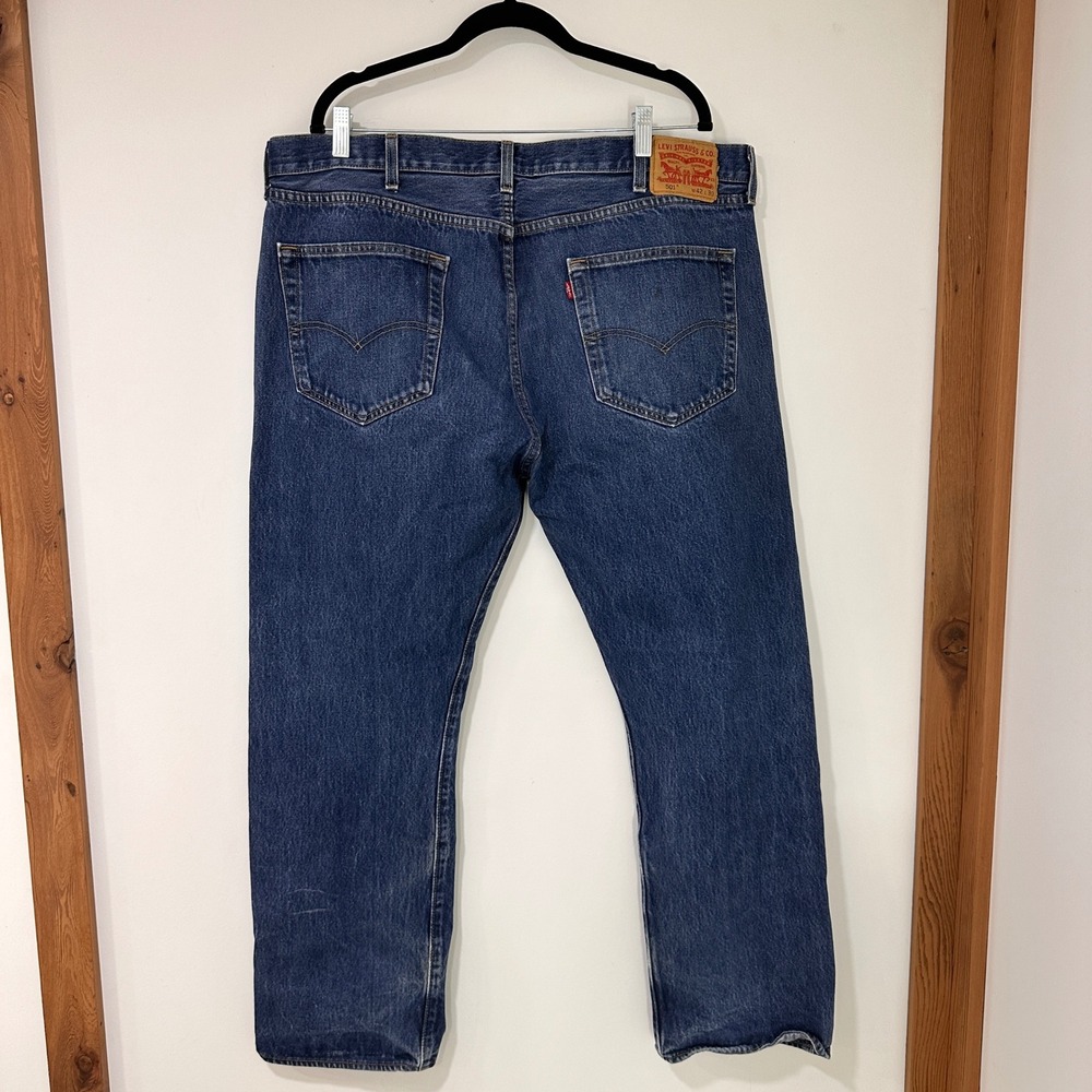 Levi's 501 Original Fit Jeans Men 42x30 Blue Medium Wash Button Fly | Americana